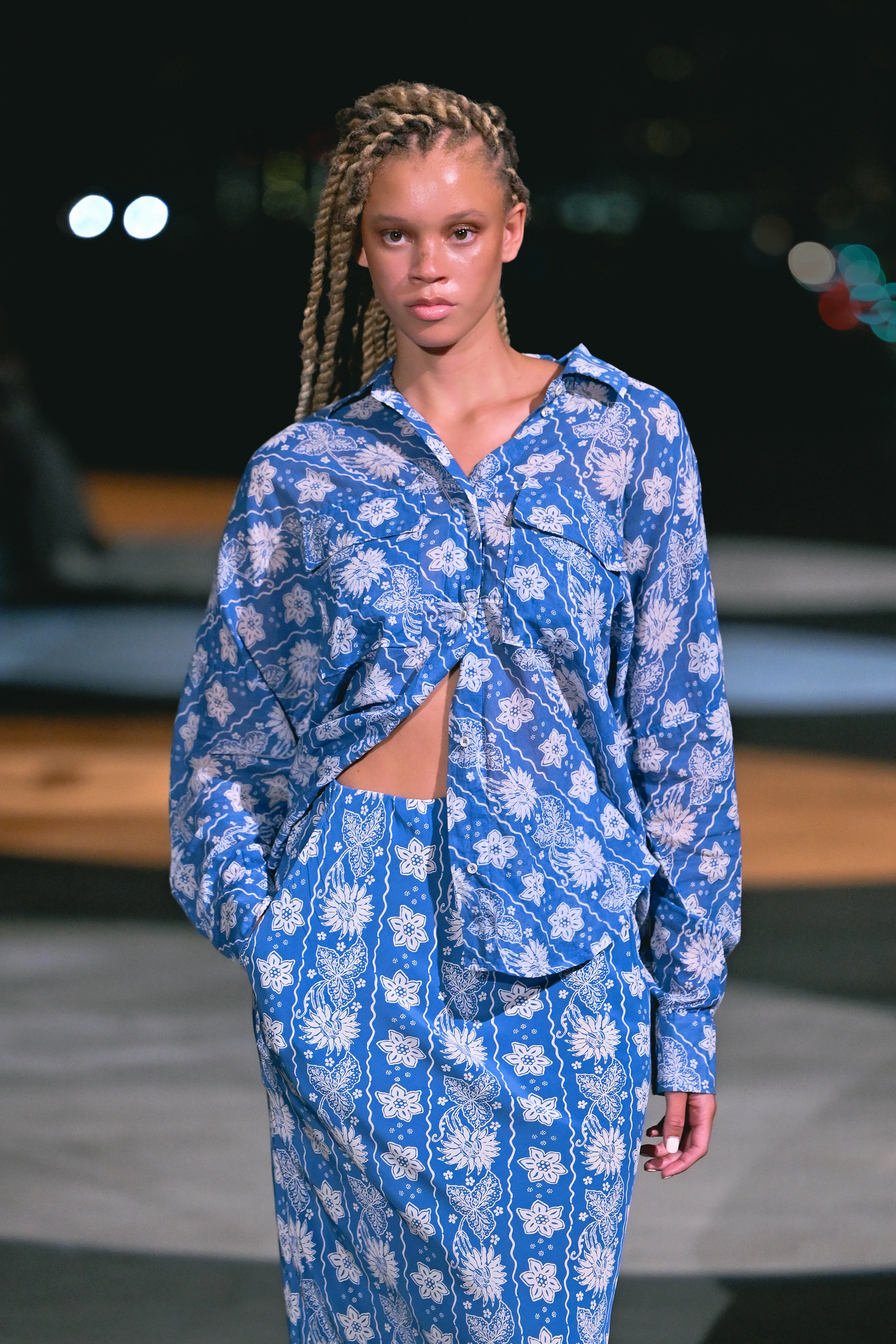 LYONA TOP - RESORT 2025 - Image 5